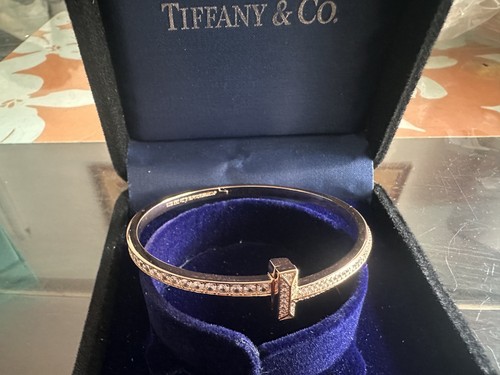 Nuovo bracciale stretto con - nuovo,